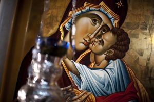 Зошто секое верничко семејство треба да има црковен календар? Отец Среќко открива што се губи ако го немате во домот