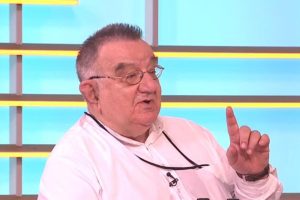 „КАКВА СОДА БИКАРБОНА, ЧОВЕКУ?“ ОВИЕ ЕВТИНИ НАМИРНИЦИ СЕ СПАС ЗА ЖЕЛУДНИКОТ: Перишиќ откри каде сите грешат!